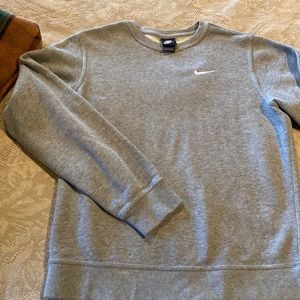 Gray Nike sweatshirt. Excellent condition. Clean, no signs of wear.